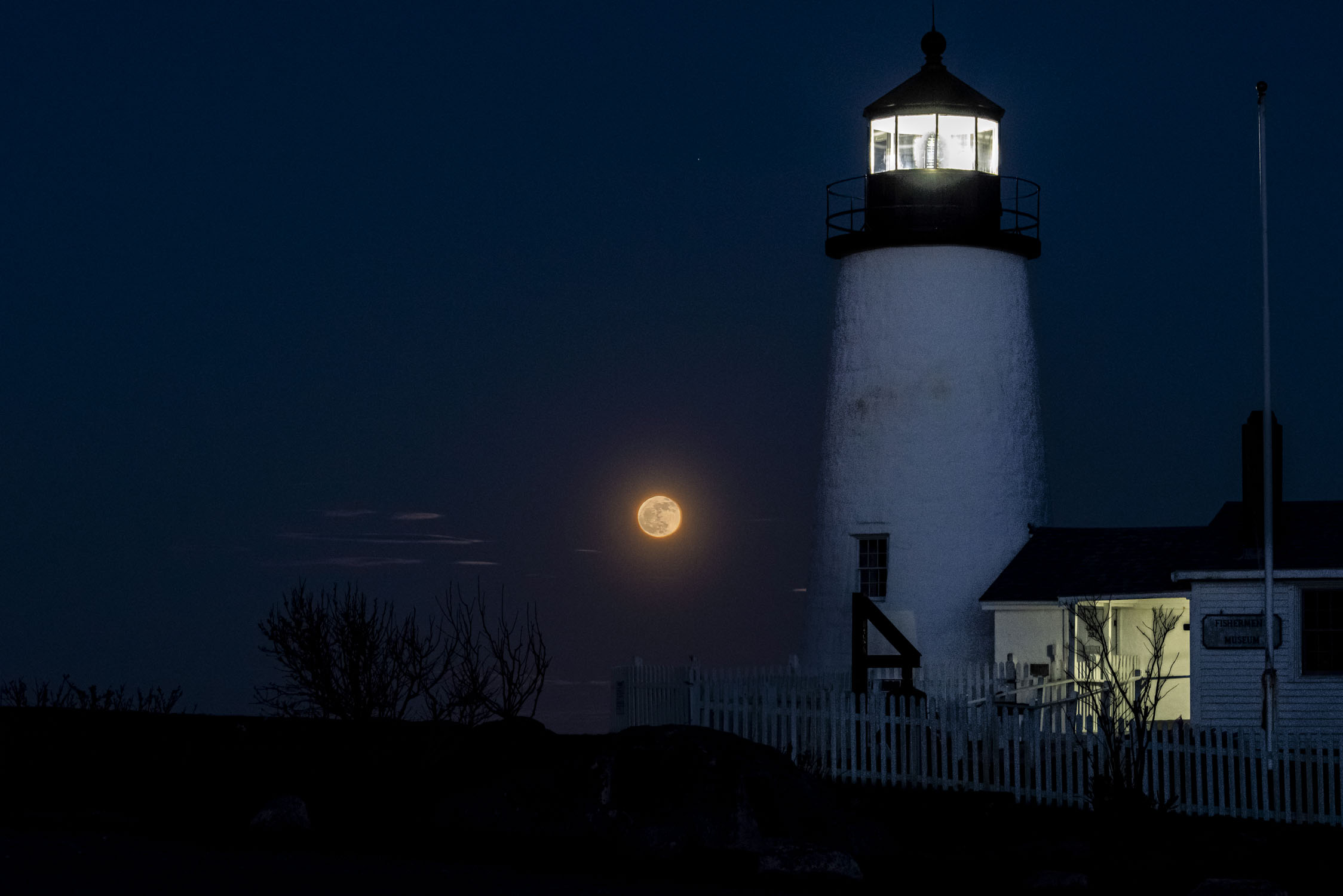 Pemaquid Lighthouse with the moon rising